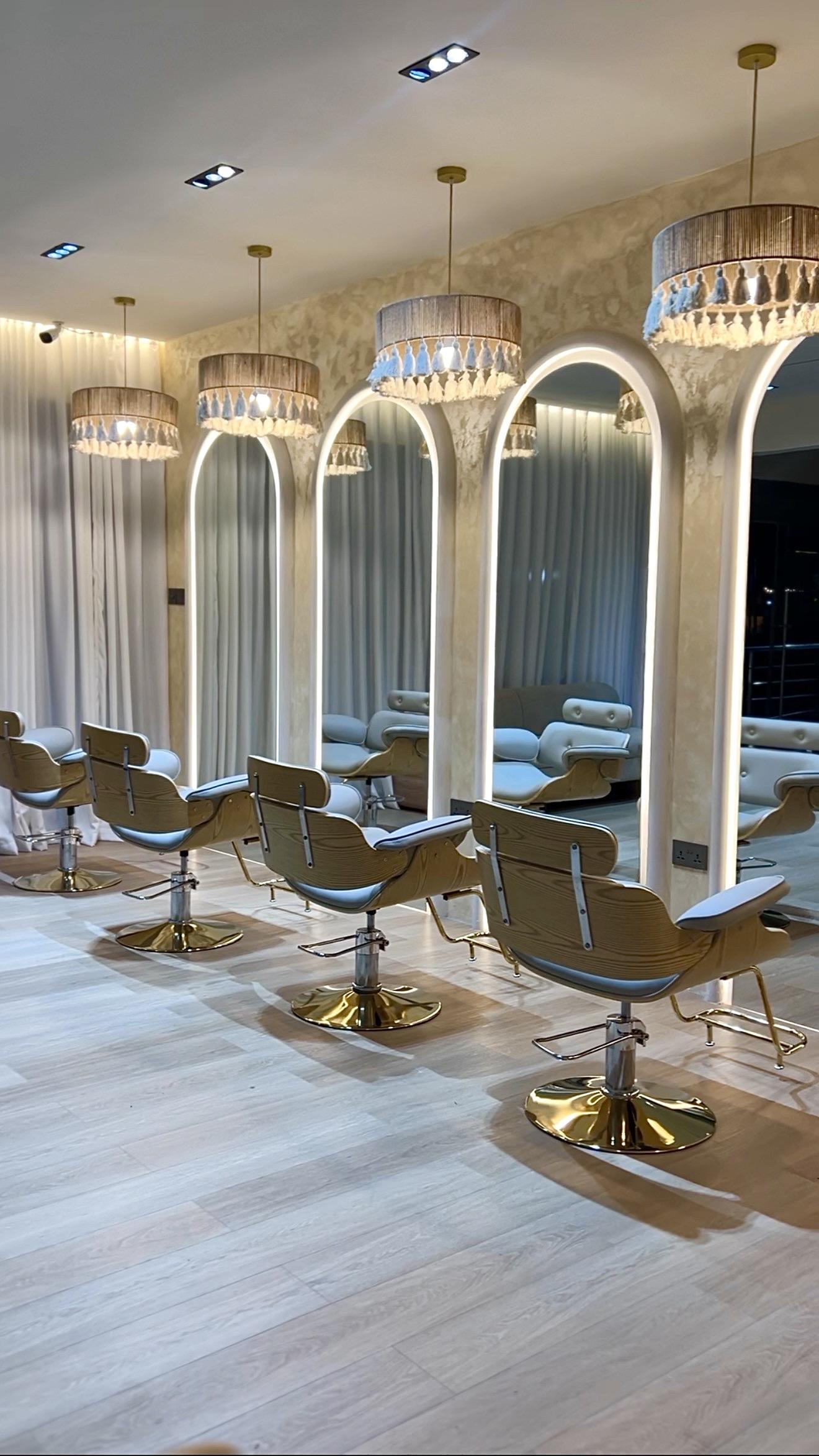 Salon Image 5